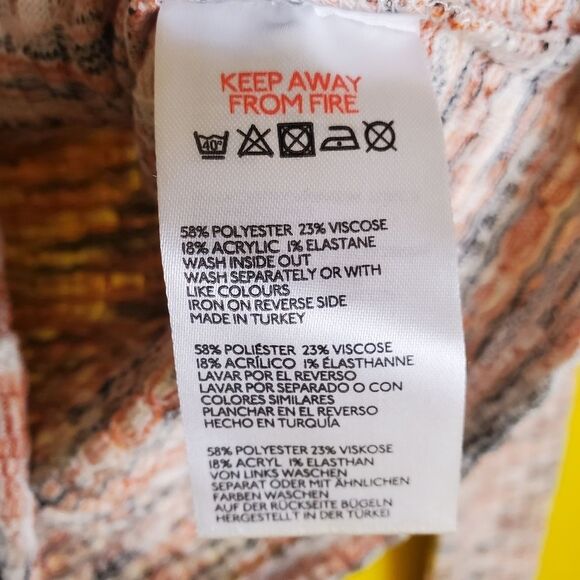 Urban Outfitters Ribbed Long Sleeve Top Size Large - Picture 8 of 8